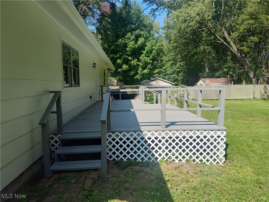 8016 Ninevah Road Geneva OH 44041