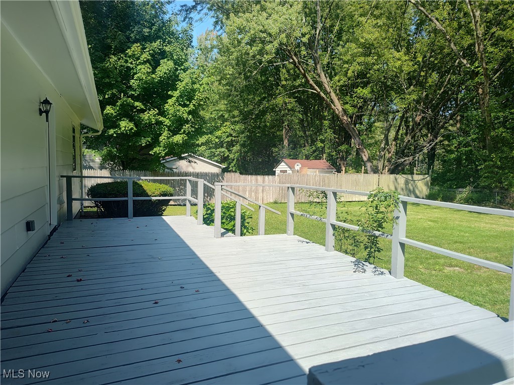 8016 Ninevah Road Geneva OH 44041