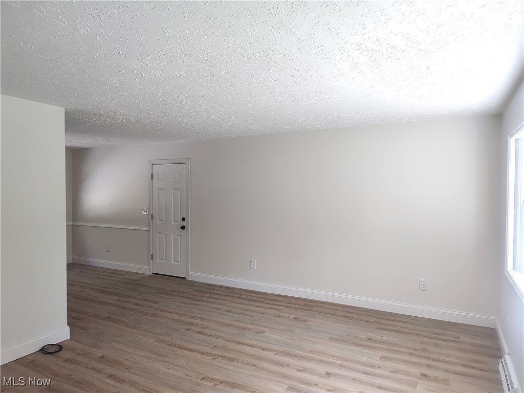 8016 Ninevah Road Geneva OH 44041