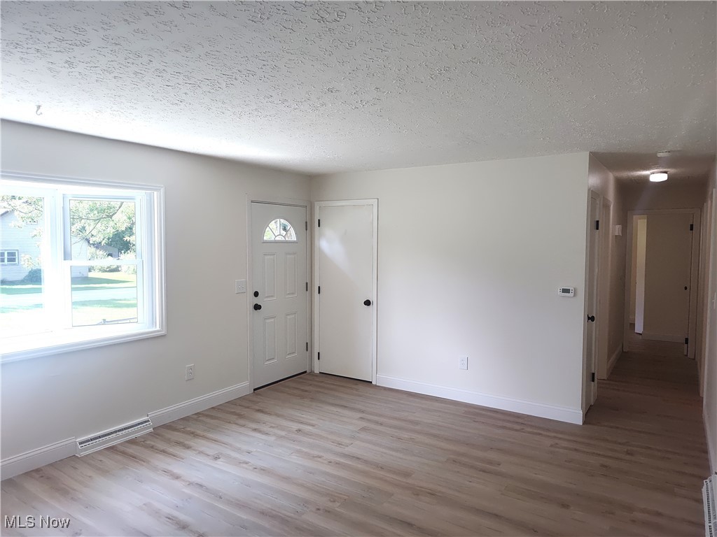 8016 Ninevah Road Geneva OH 44041