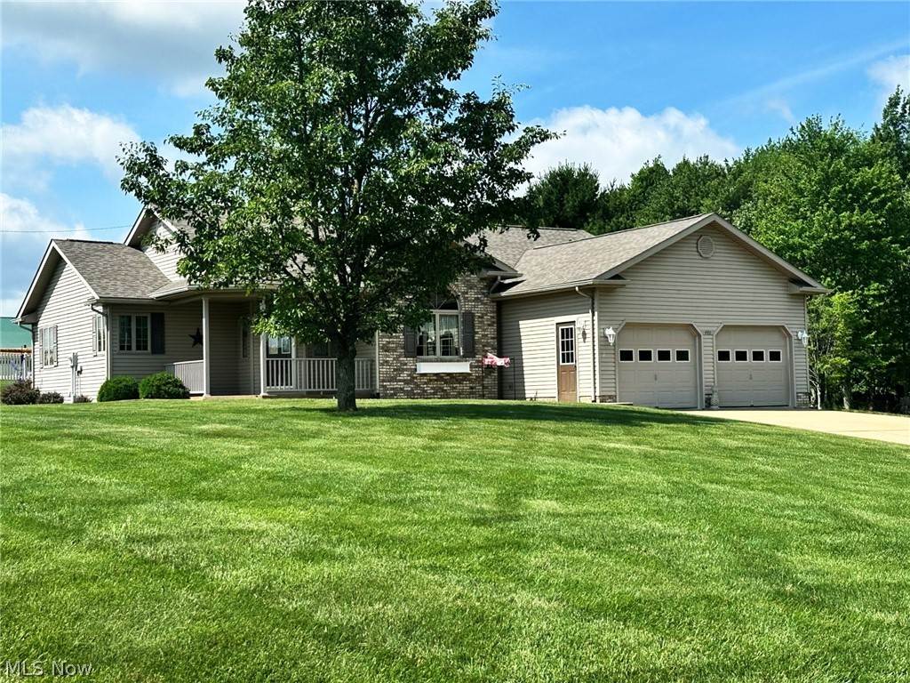 850 Sunnyview Drive SW Carrollton OH 44615