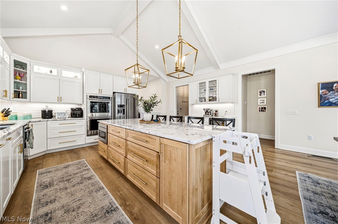 587 Magnolia Court Mayfield OH 44143