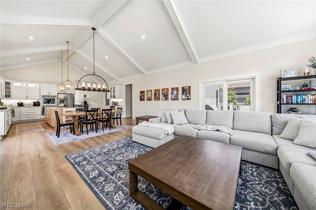 587 Magnolia Court Mayfield OH 44143