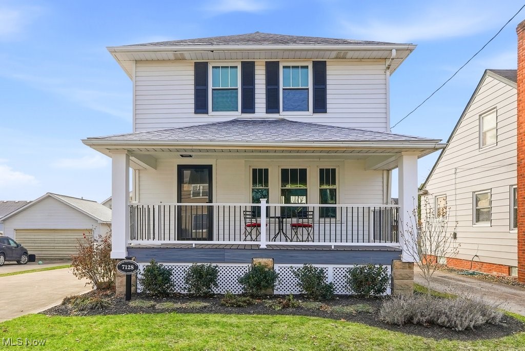 7128 Marcelline Court Cuyahoga Heights OH 44125