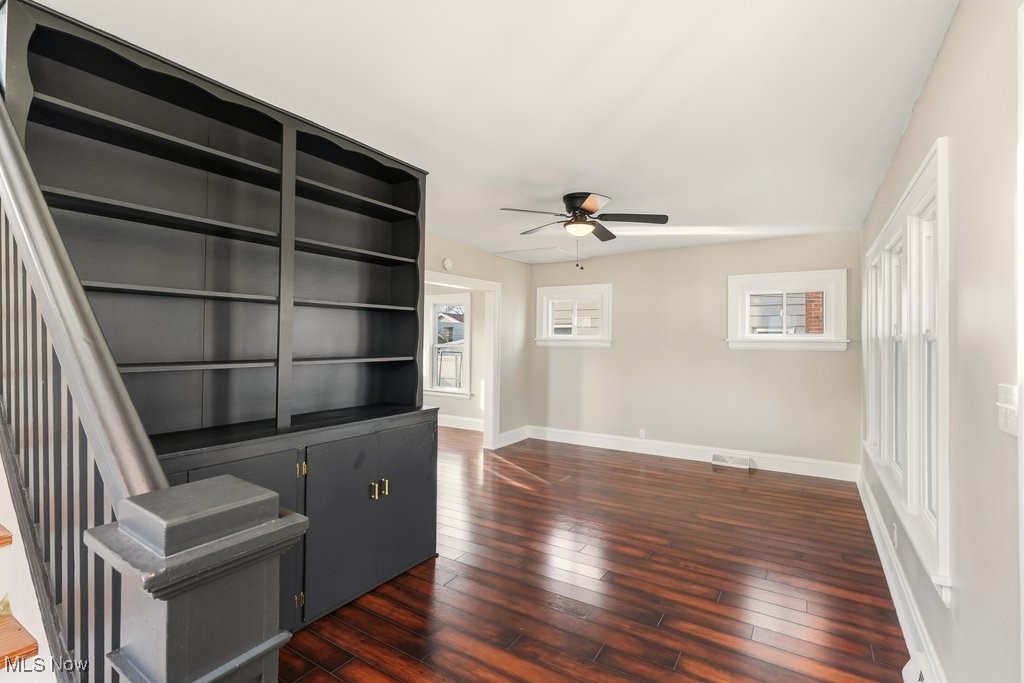 7128 Marcelline Court Cuyahoga Heights OH 44125