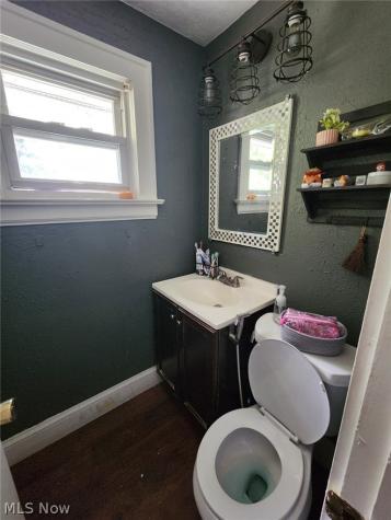 932 Hardesty Boulevard Akron OH 44320