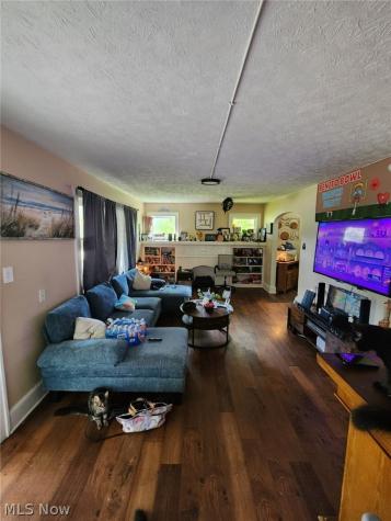 932 Hardesty Boulevard Akron OH 44320
