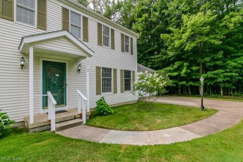 2218 Croydon Road Twinsburg OH 44087