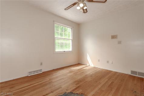 2218 Croydon Road Twinsburg OH 44087