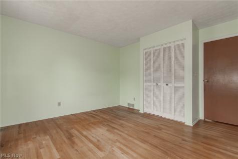 2218 Croydon Road Twinsburg OH 44087