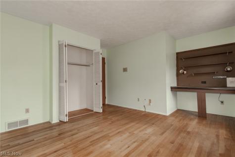 2218 Croydon Road Twinsburg OH 44087