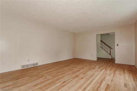 2218 Croydon Road Twinsburg OH 44087