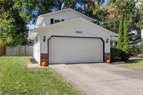 4812 Briarwood Drive Lorain OH 44053