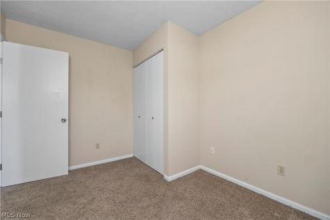 4812 Briarwood Drive Lorain OH 44053
