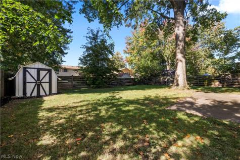 4812 Briarwood Drive Lorain OH 44053