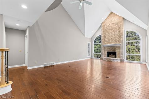 4056 Glenmoor Road NW Canton OH 44718
