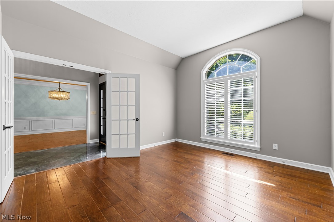 4056 Glenmoor Road NW Canton OH 44718
