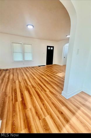 2520 8th Street NE Canton OH 44704