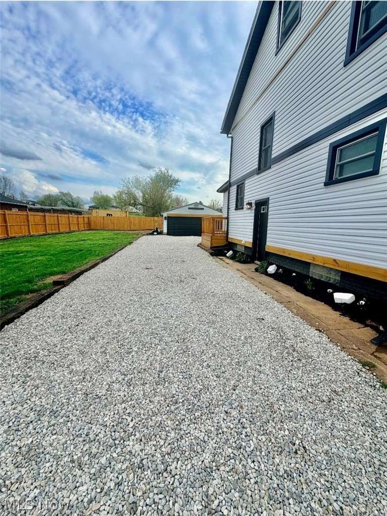2520 8th Street NE Canton OH 44704