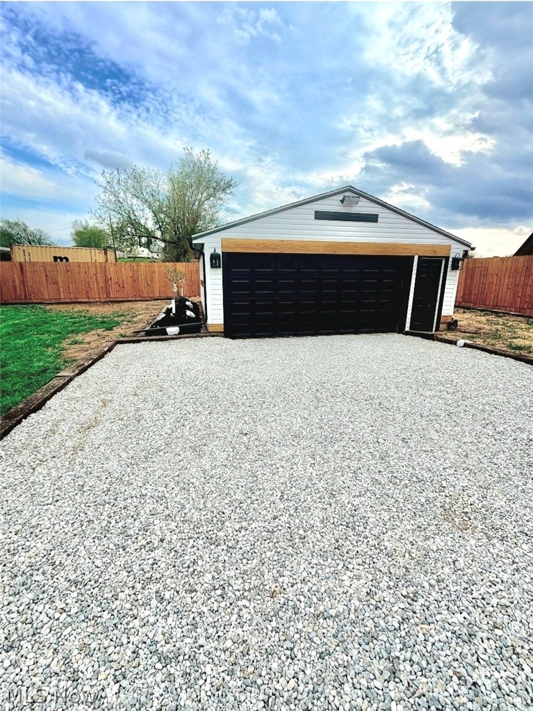 2520 8th Street NE Canton OH 44704