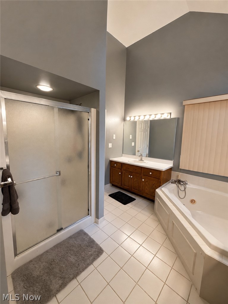 136 Jade Circle Canfield OH 44406