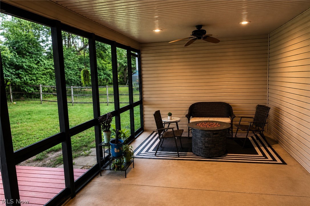 136 Jade Circle Canfield OH 44406