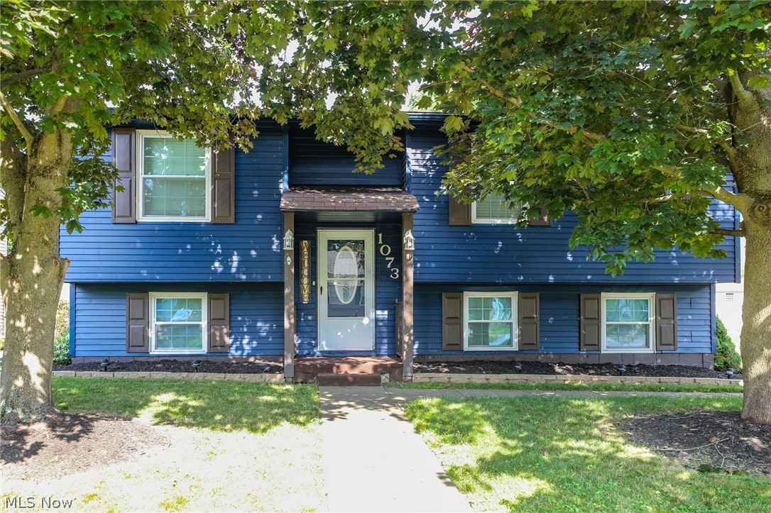 1073 Sunnywood Lane Ravenna OH 44266