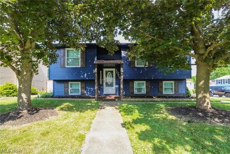 1073 Sunnywood Lane Ravenna OH 44266