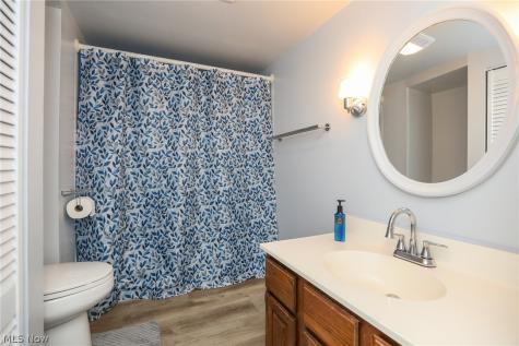 1073 Sunnywood Lane Ravenna OH 44266