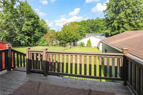 1073 Sunnywood Lane Ravenna OH 44266