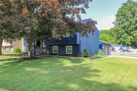 1073 Sunnywood Lane Ravenna OH 44266