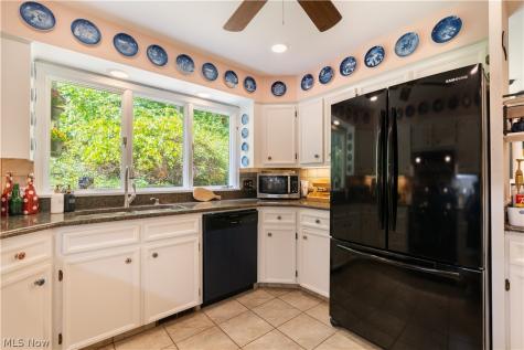 7671 W Lake Boulevard Kent OH 44240