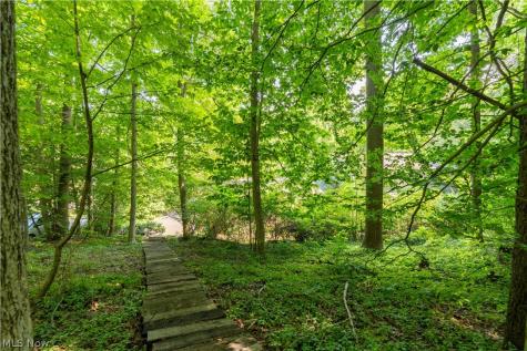 7671 W Lake Boulevard Kent OH 44240