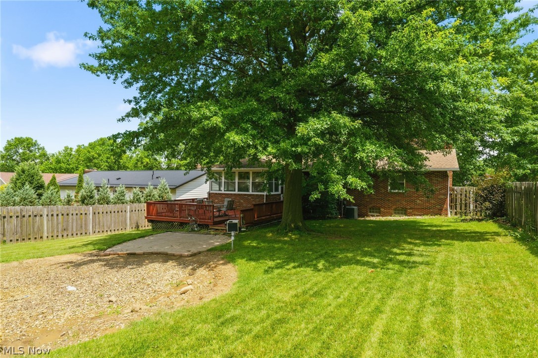 912 S Azalea Boulevard Barberton OH 44203
