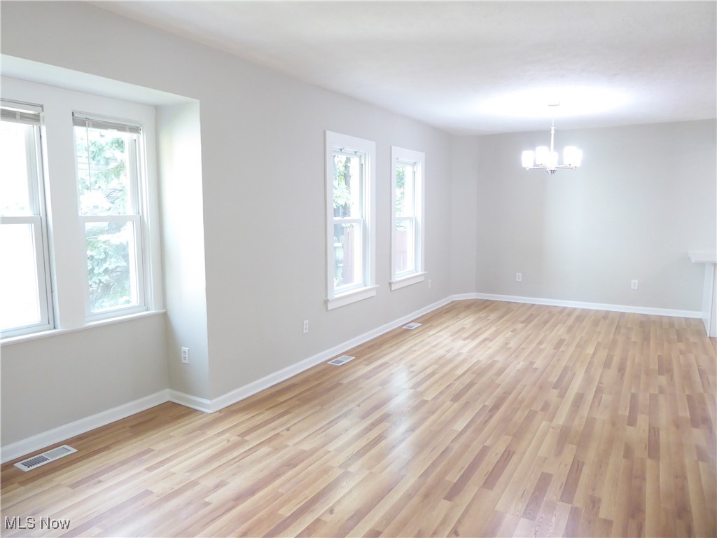 3923 Pensacola Cleveland OH 44109