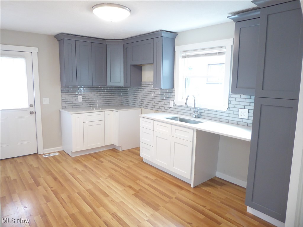 3923 Pensacola Cleveland OH 44109