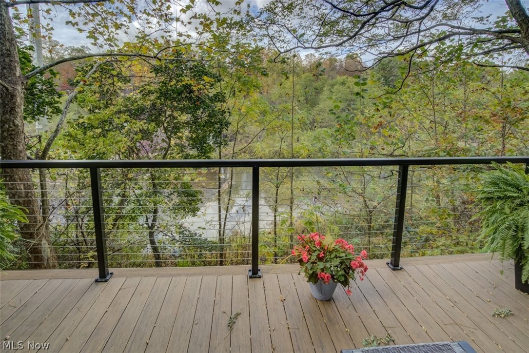 188 Cleveland Street Chagrin Falls OH 44022