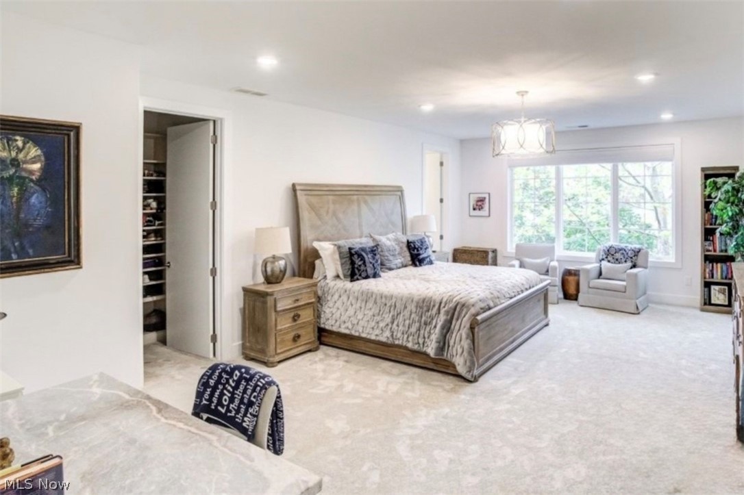 188 Cleveland Street Chagrin Falls OH 44022