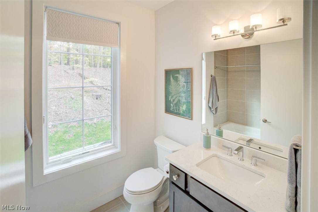 188 Cleveland Street Chagrin Falls OH 44022