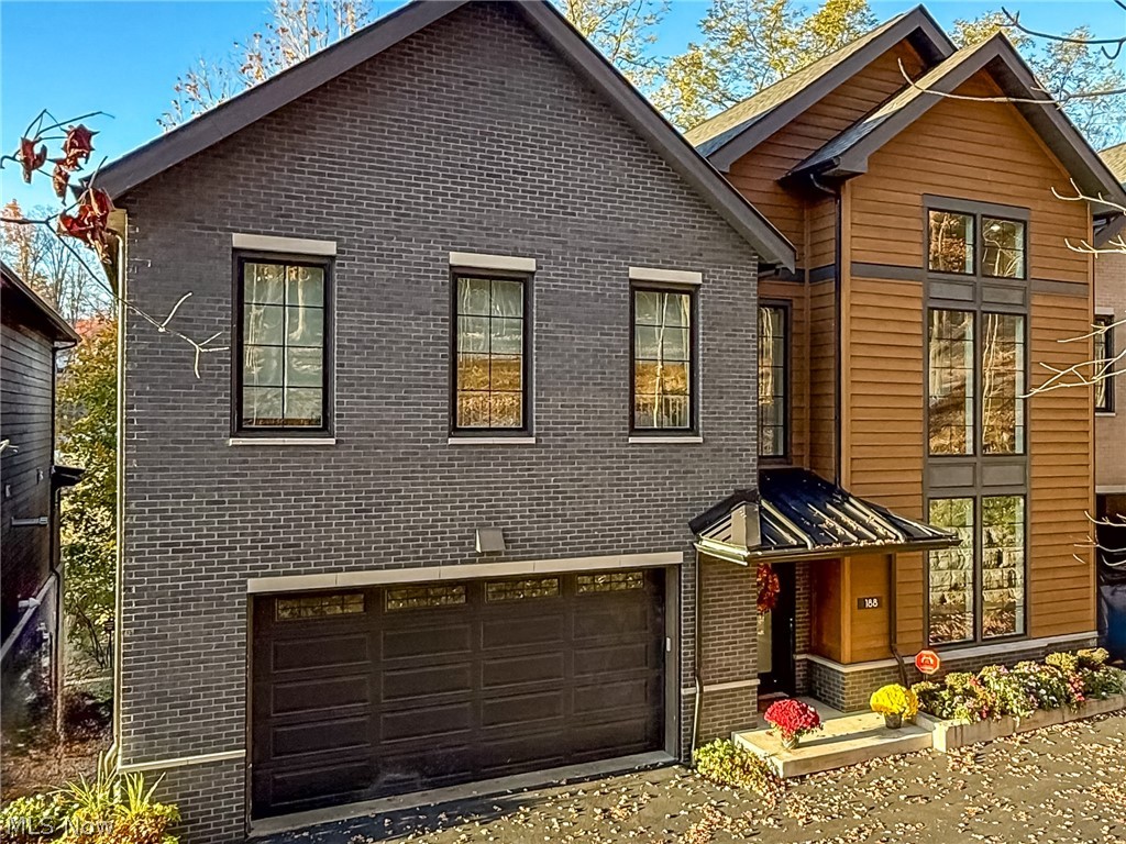 188 Cleveland Street Chagrin Falls OH 44022