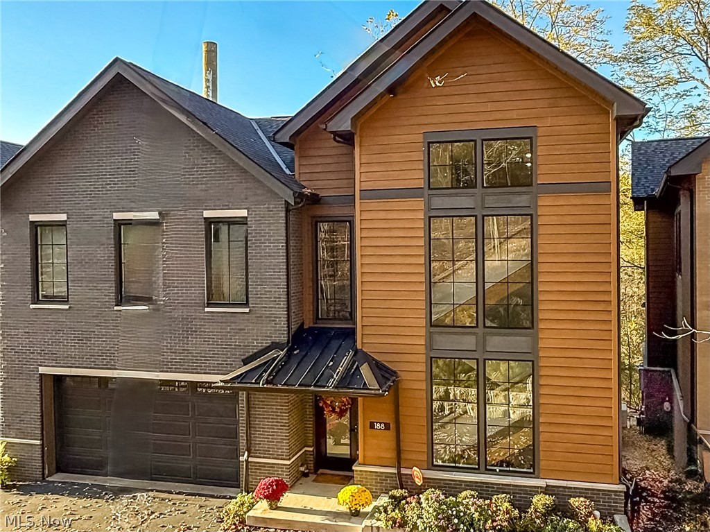 188 Cleveland Street Chagrin Falls OH 44022