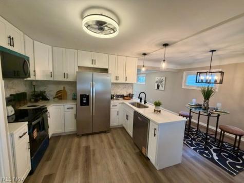 6574 Mandalay Drive Parma Heights OH 44130