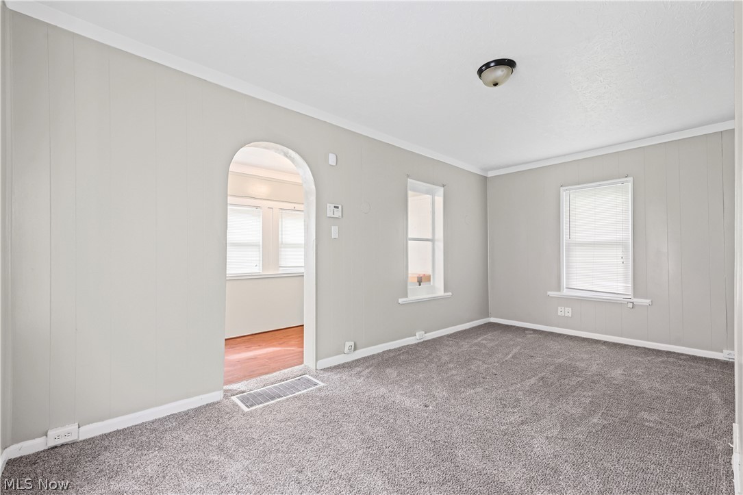 529 Bina Avenue Akron OH 44314