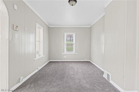 529 Bina Avenue Akron OH 44314