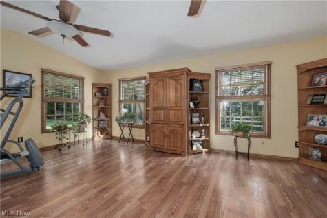 1700 Kenyon Avenue SW Massillon OH 44647