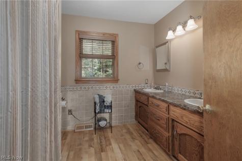 1700 Kenyon Avenue SW Massillon OH 44647