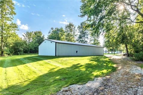 1700 Kenyon Avenue SW Massillon OH 44647