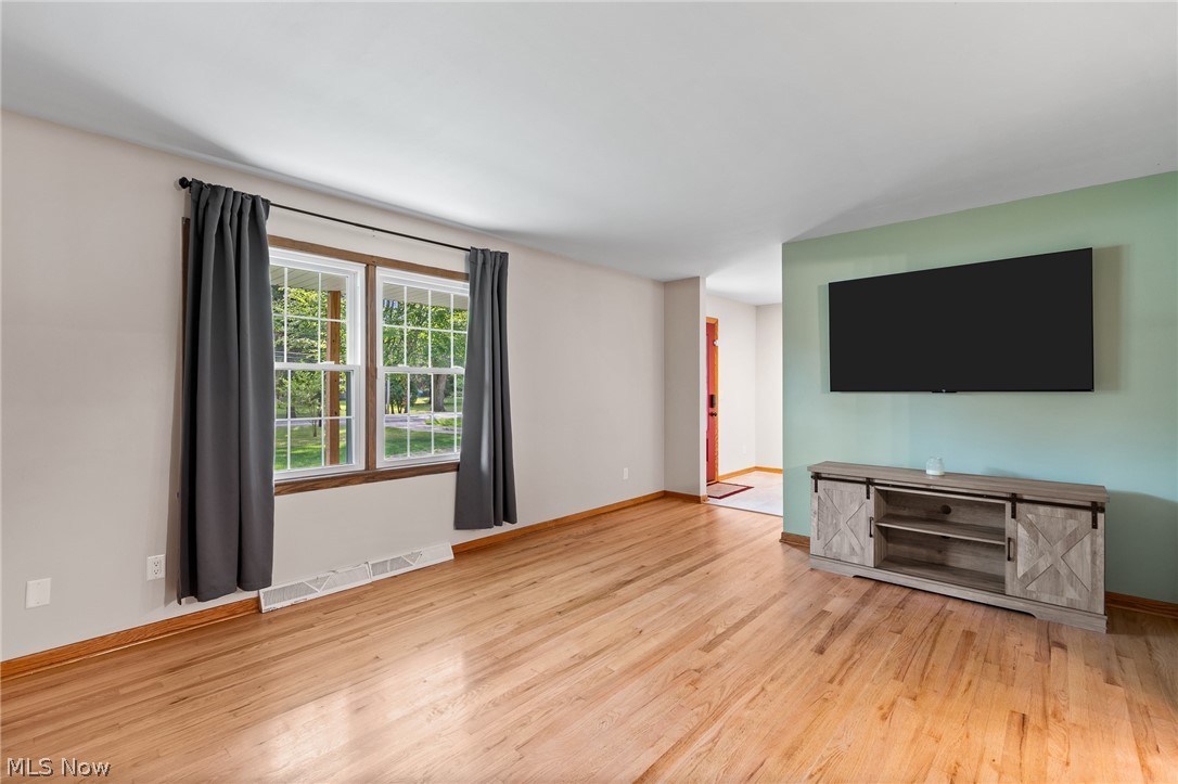 4618 S Arlington Road Green OH 44685