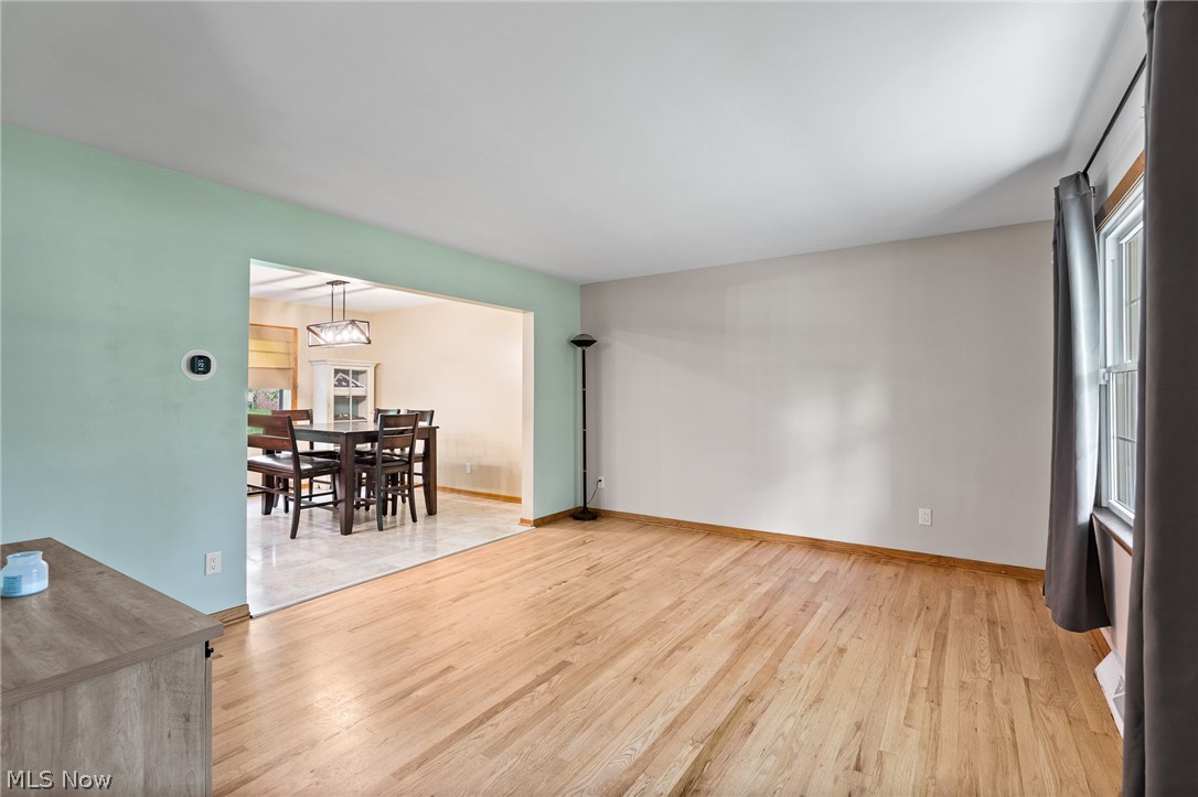 4618 S Arlington Road Green OH 44685