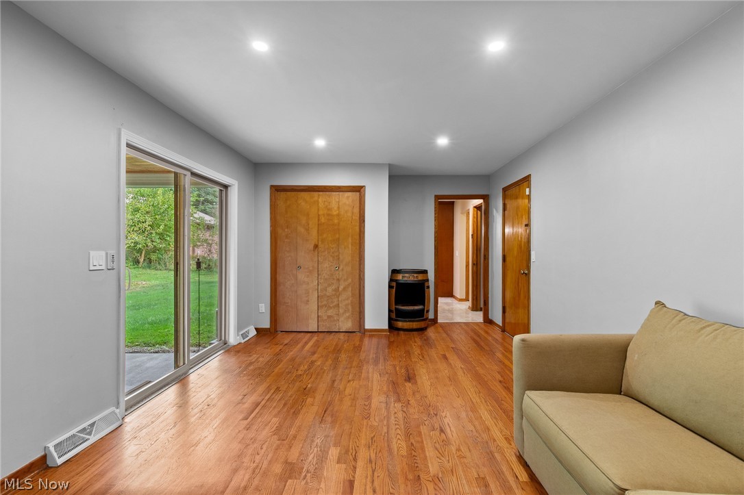 4618 S Arlington Road Green OH 44685